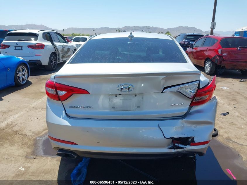 2015 HYUNDAI SONATA 2.4L SPORT - 5NPE34AF2FH059456