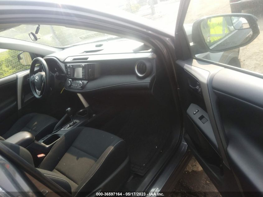 2016 TOYOTA RAV4 XLE - 2T3RFREVXGW463462