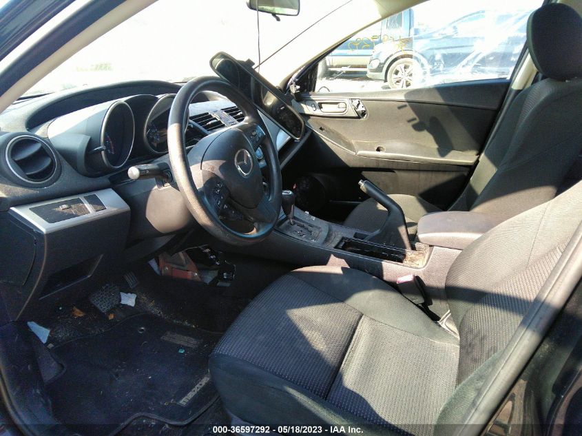 2013 MAZDA MAZDA3 I SPORT - JM1BL1U88D1709300