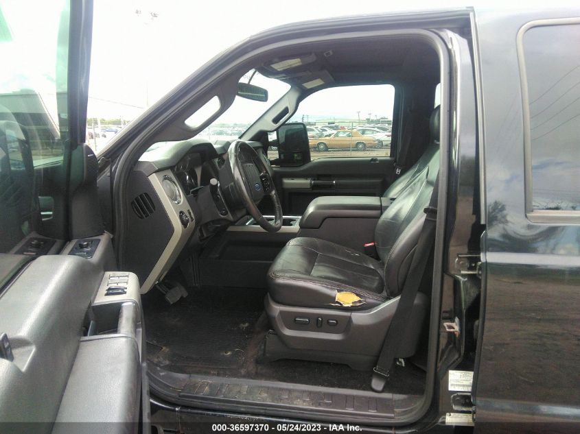 2013 FORD SUPER DUTY F-250 SRW XL/XLT/LARIAT - 1FT7W2B62DEB28940