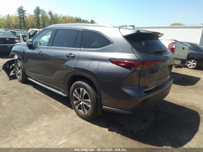 2021 TOYOTA HIGHLANDER XLE - 5TDGZRBH7MS558393