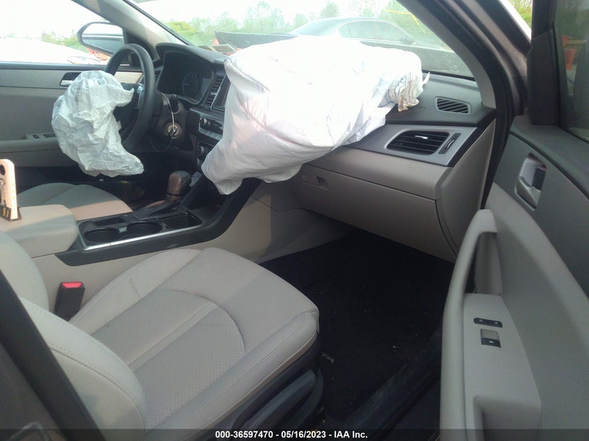 VIN 5NPE24AF1KH765797 2019 HYUNDAI SONATA SE
