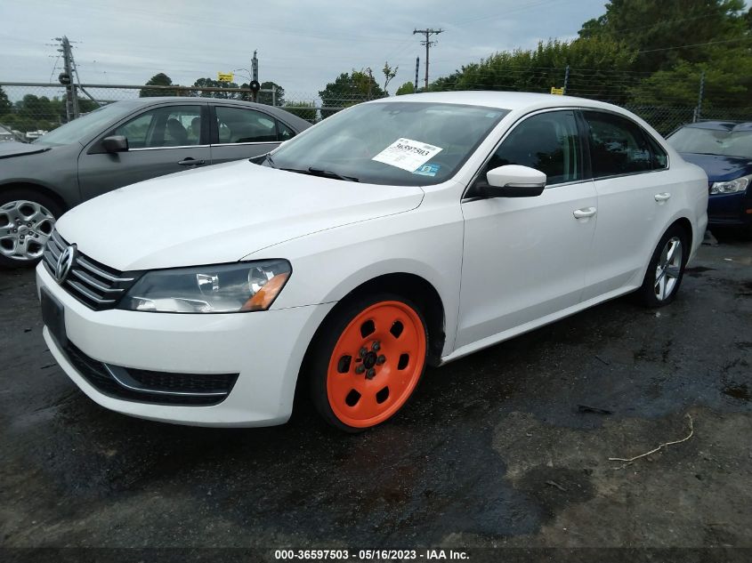 2013 VOLKSWAGEN PASSAT SE - 1VWBP7A39DC112142