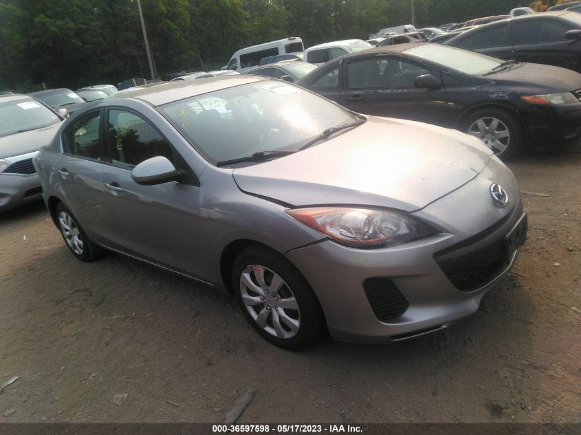 2013 MAZDA MAZDA3 I SV - JM1BL1TG7D1796230