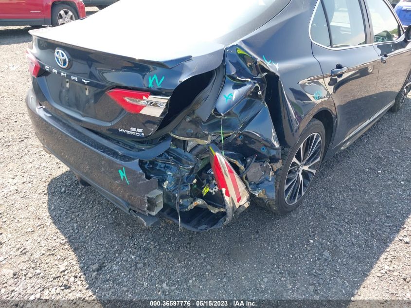 2018 TOYOTA CAMRY HYBRID - 4T1B21HK0JU510059