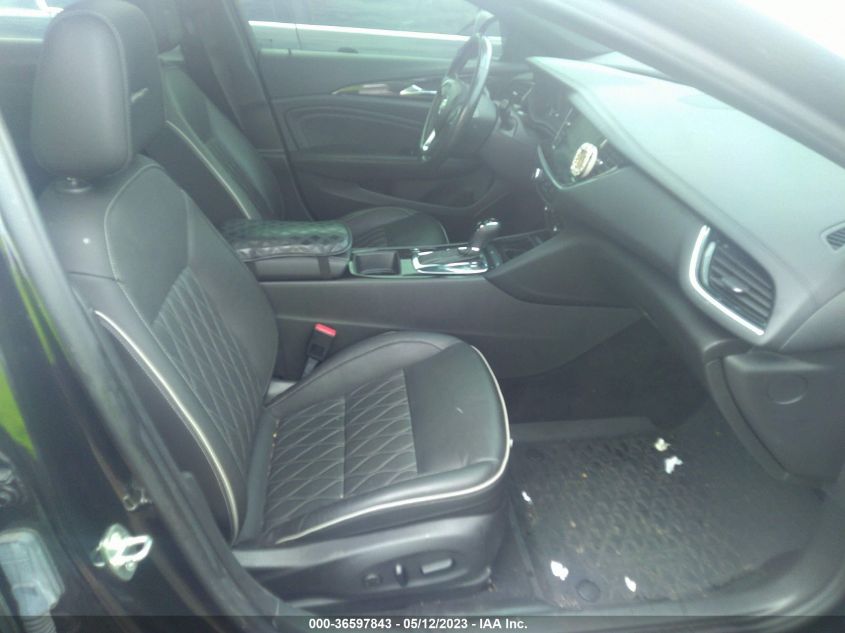 2019 BUICK REGAL SPORTBACK AVENIR - W04GW6SX3K1031969
