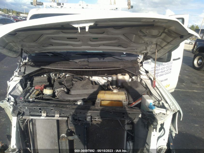 2017 NISSAN NV CARGO SV - 1N6BF0KY9HN807400