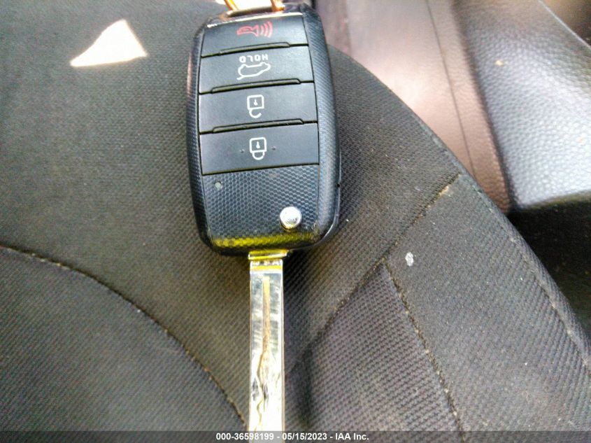 2016 KIA SOUL BASE - KNDJN2A26G7382036