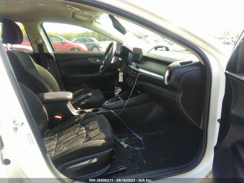 2021 KIA FORTE LXS - 3KPF24AD7ME290182