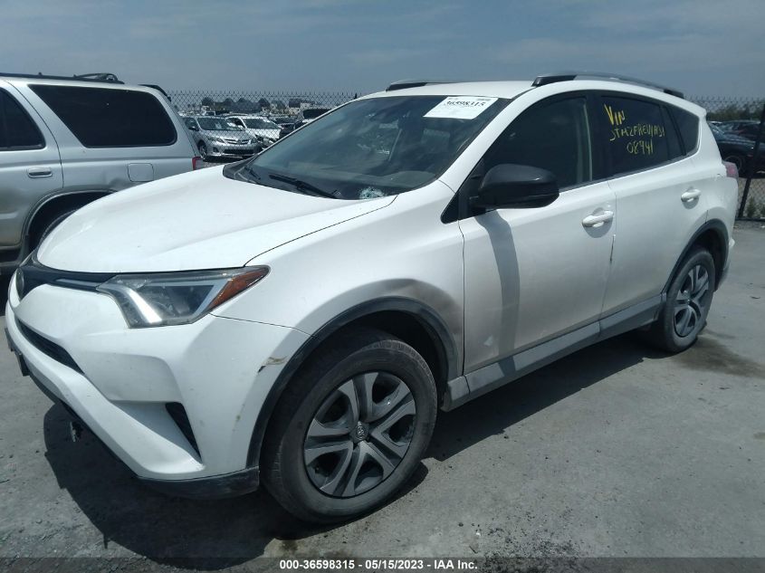2017 TOYOTA RAV4 LE - JTMZFREV1HJ108941