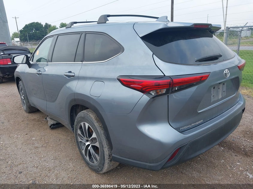 VIN 5TDGZRAH5MS033477 2021 TOYOTA HIGHLANDER XLE