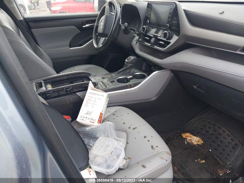 VIN 5TDGZRAH5MS033477 2021 TOYOTA HIGHLANDER XLE