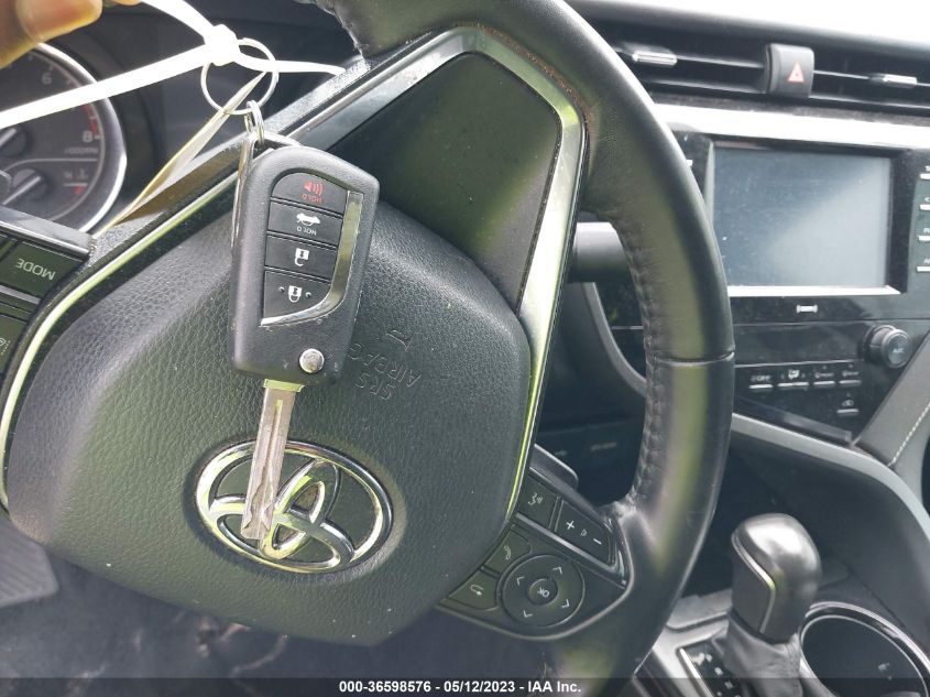 2020 TOYOTA CAMRY SE - 4T1G11AK2LU985749