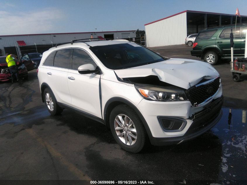 2016 KIA SORENTO LX - 5XYPG4A3XGG098579