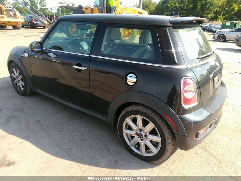 2013 MINI COOPER HARDTOP S - WMWSV3C57DT392110