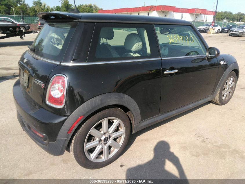 2013 MINI COOPER HARDTOP S - WMWSV3C57DT392110