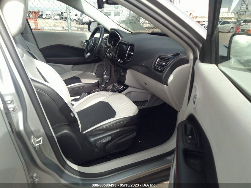 VIN 3C4NJDCB7MT590939 2021 JEEP COMPASS LIMITED