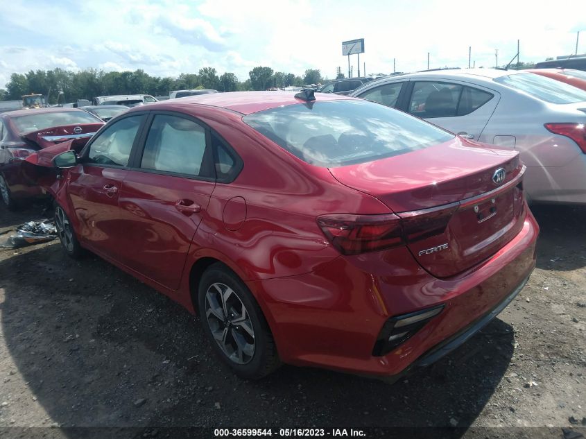 3KPF24AD6LE211339 Kia Forte LXS 3