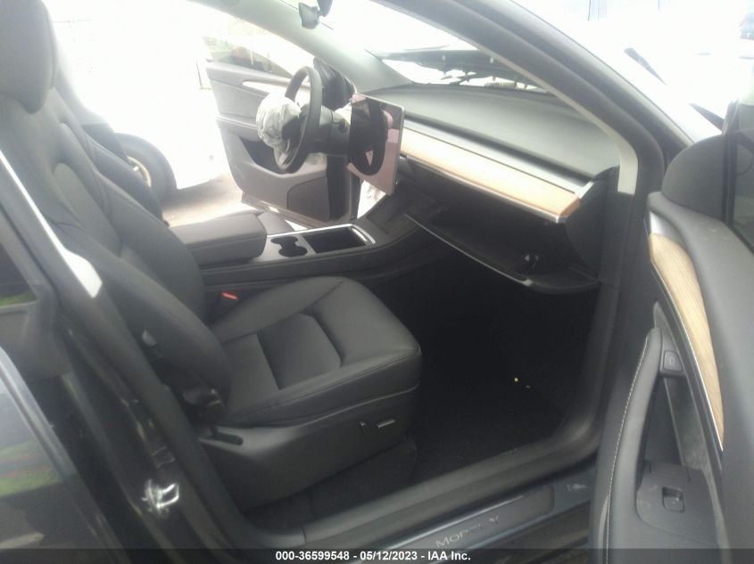 2023 TESLA MODEL Y LONG RANGE - 7SAYGDEE9PA086561