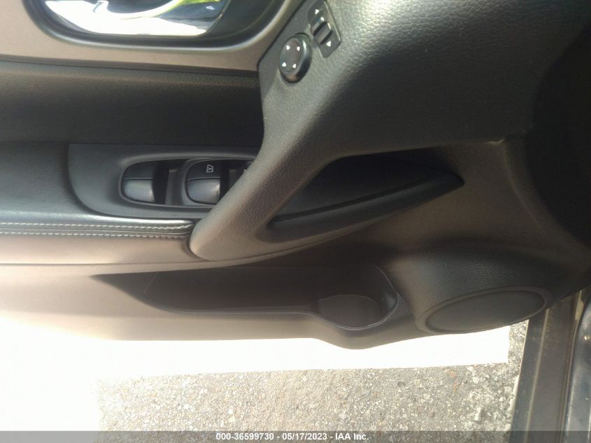 2015 NISSAN ROGUE SV - 5N1AT2ML8FC911479