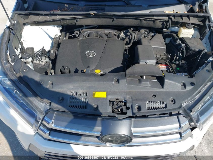 2017 TOYOTA HIGHLANDER LIMITED - 5TDYZRFH7HS199695