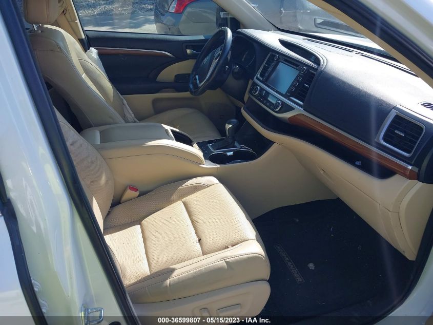 2017 TOYOTA HIGHLANDER LIMITED - 5TDYZRFH7HS199695