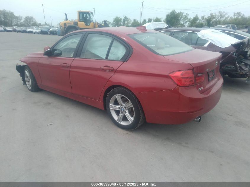 2014 BMW 3 SERIES 320I XDRIVE - WBA3C3G57ENR25650