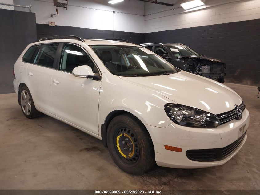 2013 VOLKSWAGEN JETTA SPORTWAGEN SE W/SUNROOF - 3VWPP7AJXDM680466