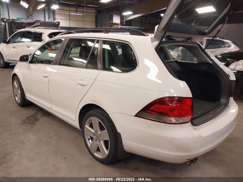 2013 VOLKSWAGEN JETTA SPORTWAGEN SE W/SUNROOF - 3VWPP7AJXDM680466