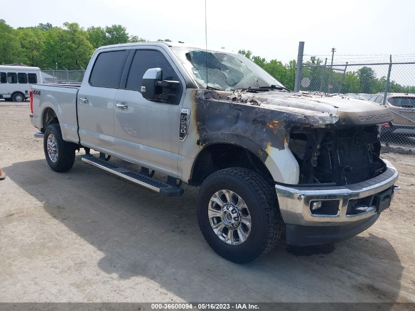 2017 FORD SUPER DUTY F-250 SRW LARIAT/PLATINUM - 1FT7W2B66HEE92493