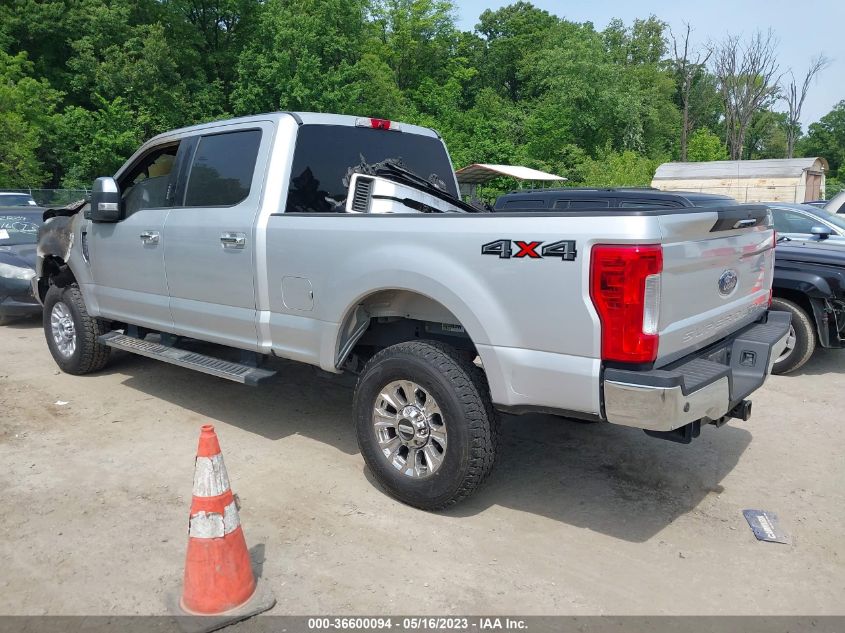 2017 FORD SUPER DUTY F-250 SRW LARIAT/PLATINUM - 1FT7W2B66HEE92493