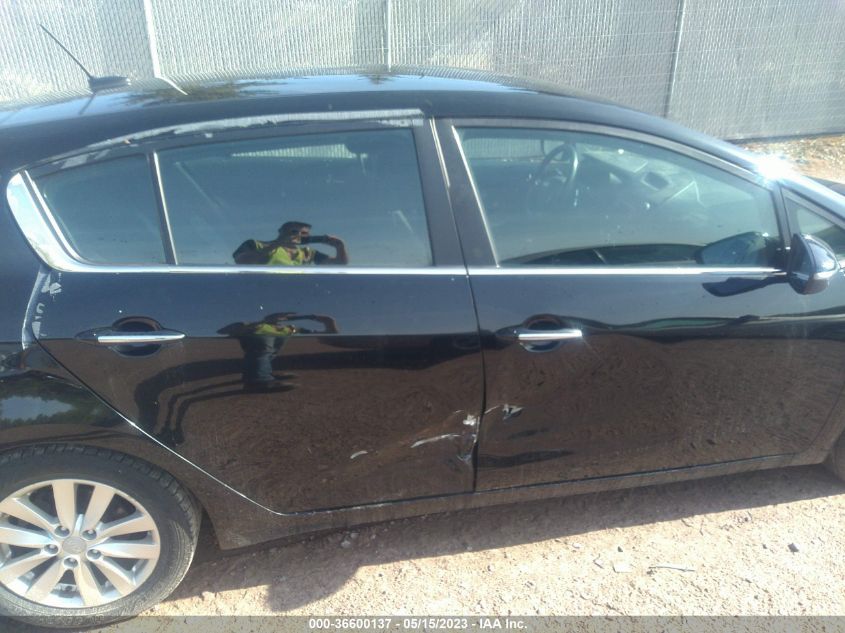 2015 KIA FORTE 5-DOOR EX - KNAFX5A80F5272645