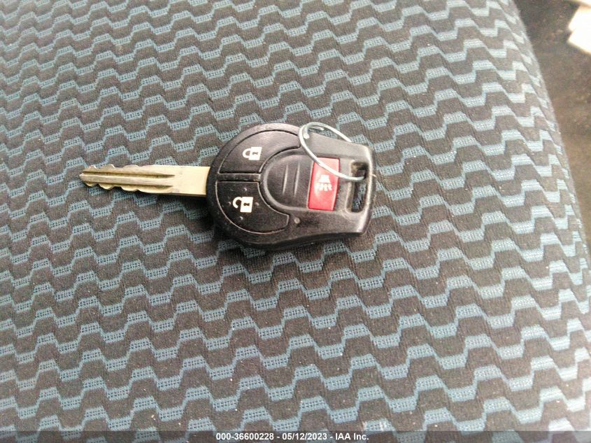 2016 NISSAN VERSA NOTE SV - 3N1CE2CP6GL366175