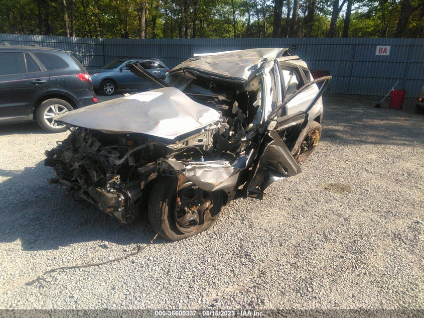 VIN JTMBFREVXJD245320 2018 TOYOTA RAV4 LE