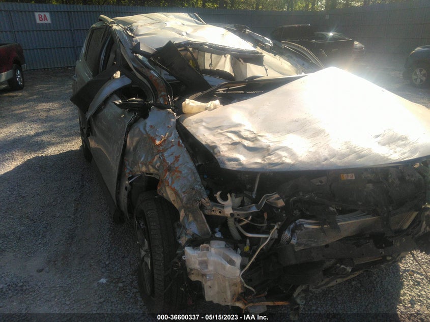 VIN JTMBFREVXJD245320 2018 TOYOTA RAV4 LE