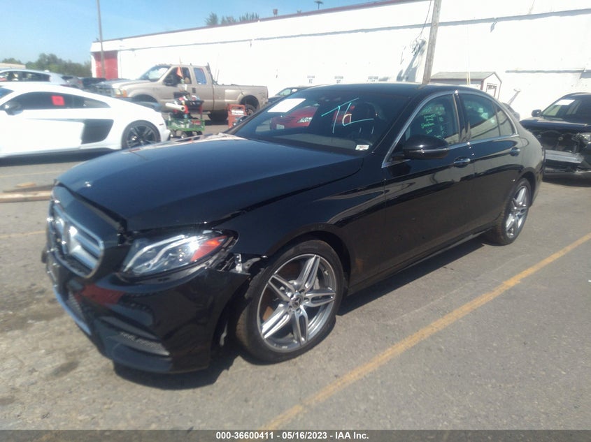 VIN WDDZF4KB4KA597202 2019 MERCEDES-BENZ E-CLASS E 300