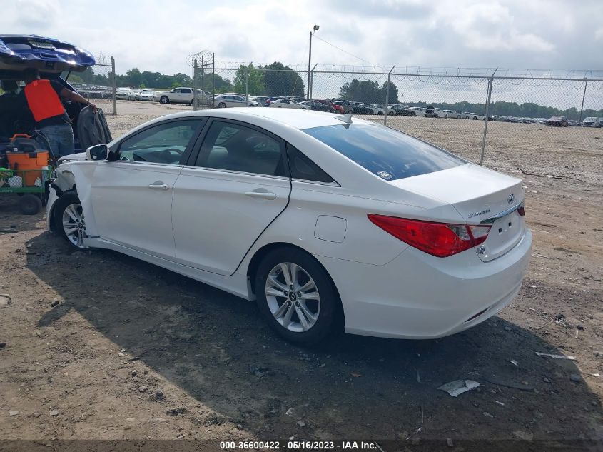 2013 HYUNDAI SONATA GLS - 5NPEB4AC3DH747777