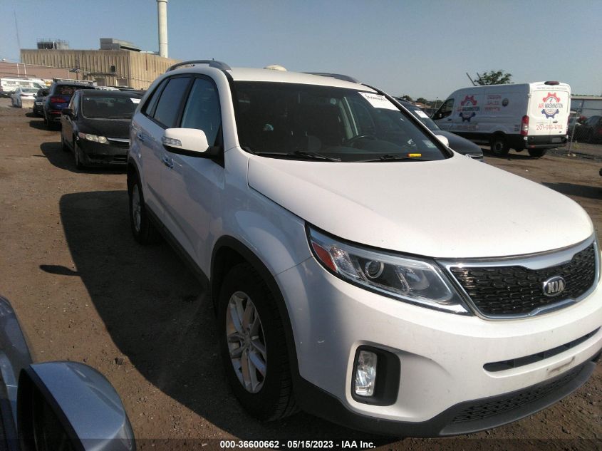 2014 KIA SORENTO LX - 5XYKT4A64EG512002