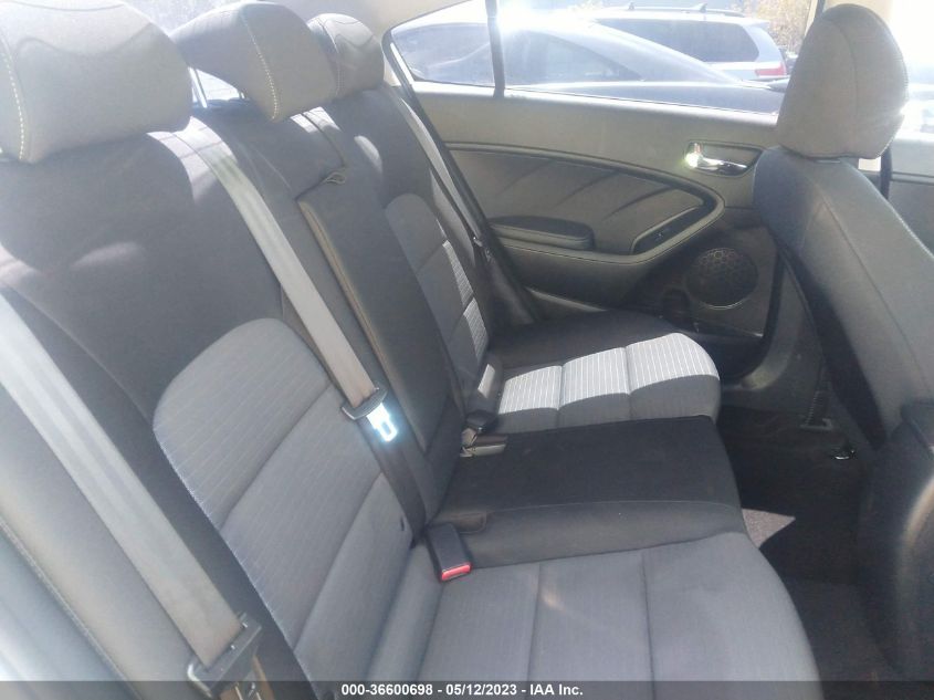 2016 KIA FORTE LX - KNAFX4A60G5544086