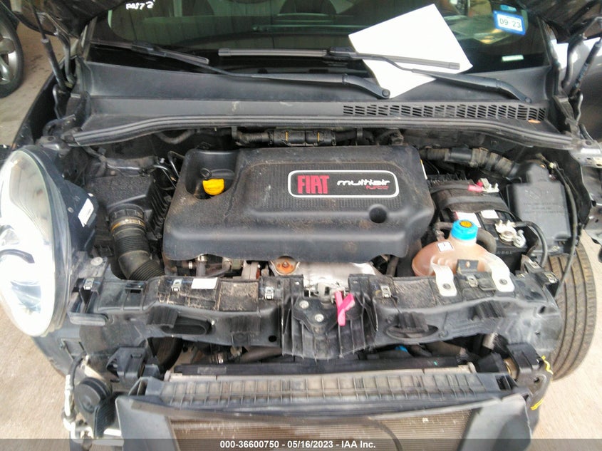 VIN ZFBCFAAH5HZ038579 2017 FIAT 500L POP