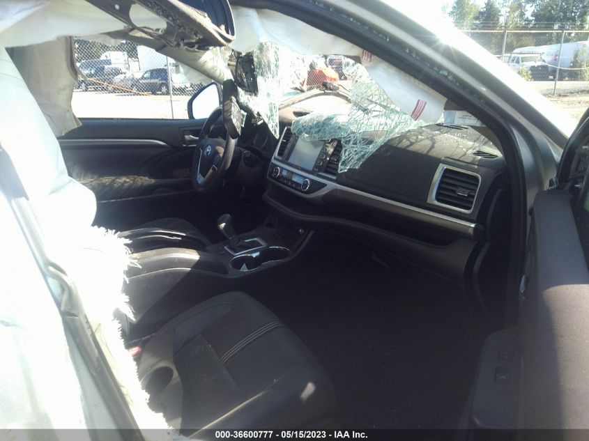 2017 TOYOTA HIGHLANDER XLE/SE - 5TDJZRFHXHS430185