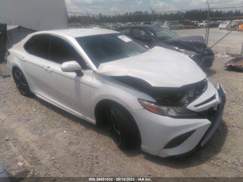 2018 TOYOTA CAMRY XSE - 4T1B61HK0JU129591