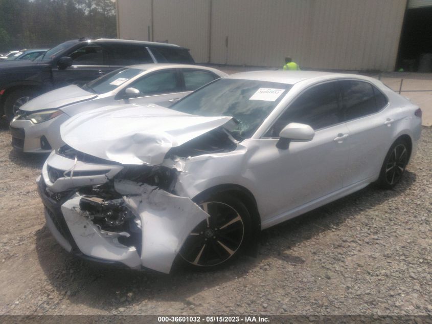 2018 TOYOTA CAMRY XSE - 4T1B61HK0JU129591