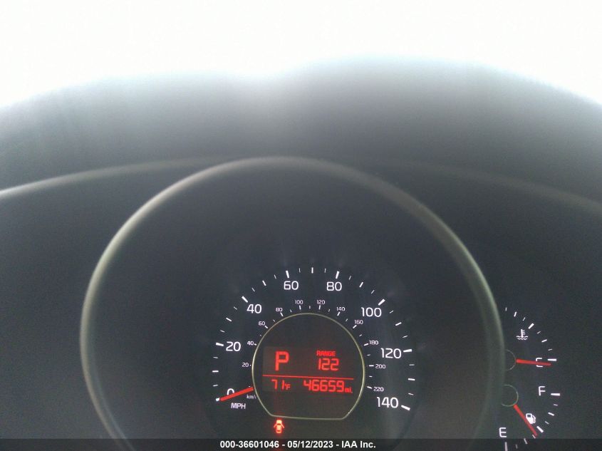 2017 KIA SOUL + - KNDJP3A50H7455901
