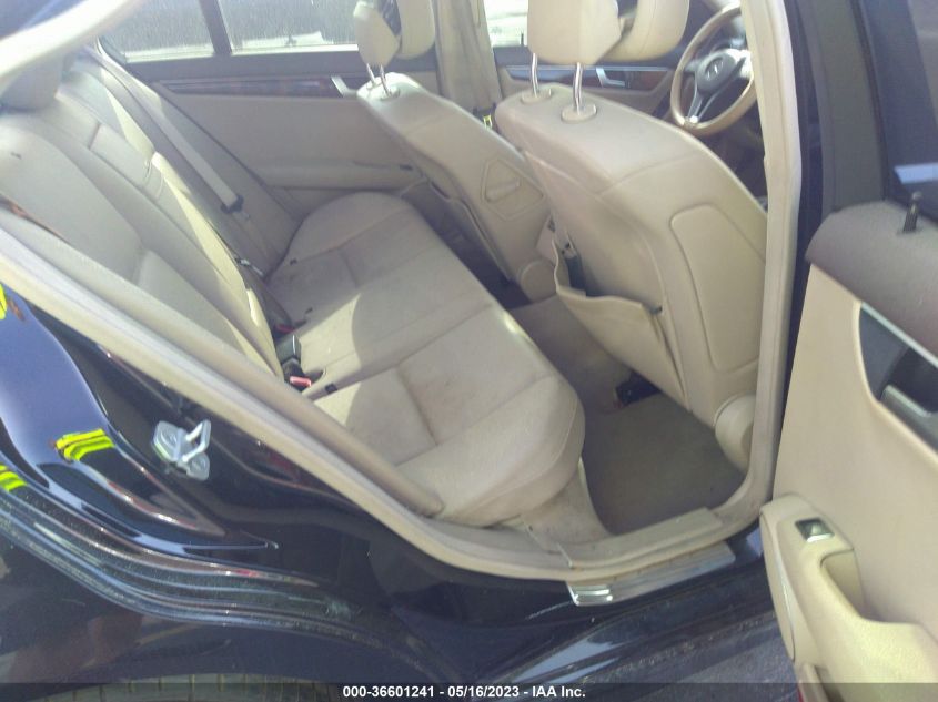 2013 MERCEDES-BENZ C-CLASS C 300 - WDDGF8AB9DR242885
