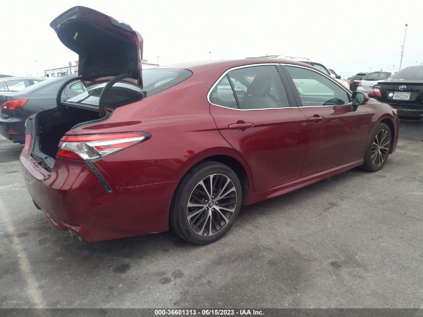 2018 TOYOTA CAMRY LE/SE/XLE/L - 4T1B11HK4JU647167