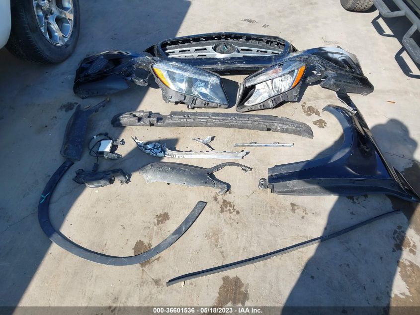 2015 MERCEDES-BENZ GLA-CLASS GLA 250 - WDCTG4EBXFJ165092