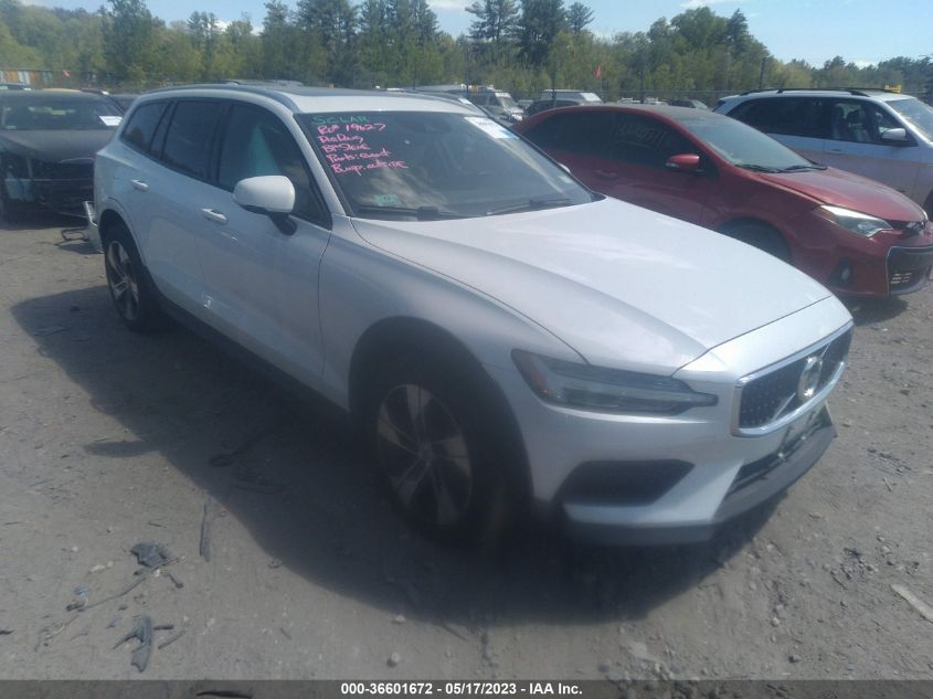 2020 VOLVO V60 CROSS COUNTRY - YV4102WK9L1036418