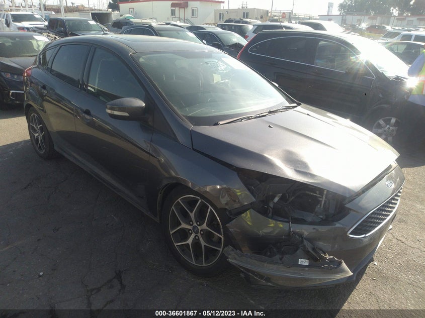 1FADP3M26JL293287 FORD FOCUS SEL 2018