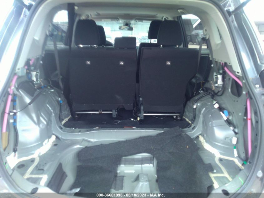2018 TOYOTA RAV4 XLE/ADVENTURE - JTMWFREV8JJ731451